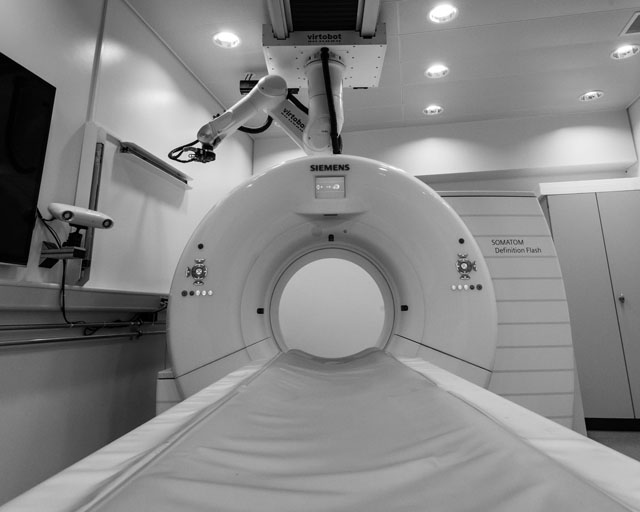اسکن MRI دوربین و تجهیزات عکاسی