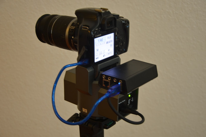 CamsFormer تریگری با قابلیت اتصال به تلفن هوشمند برای دوربین DSLR