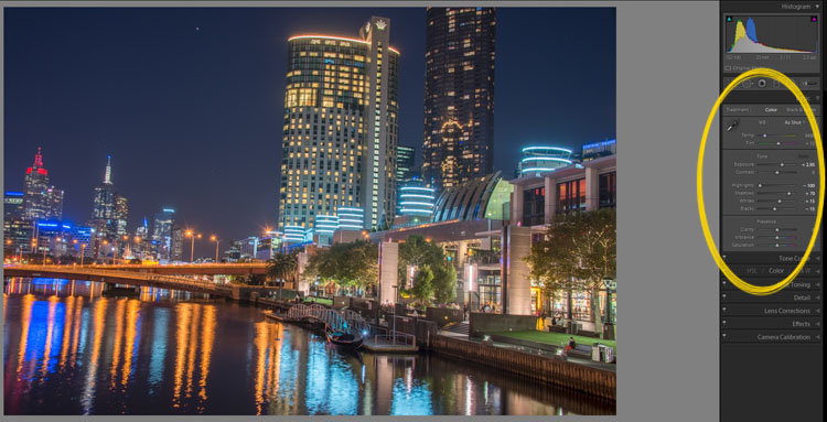 تنظیمات نور و کنتراست در نرم افزار لایت روم برای عکس HDR در شب