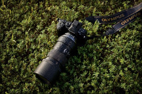 لنز 300 المپیوس ، ظریف و سبک