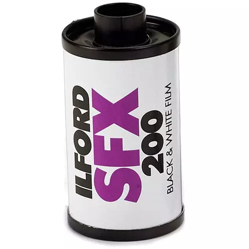 نگاتیو مادون قرمز Ilford SFX 200 B&W Negative Film